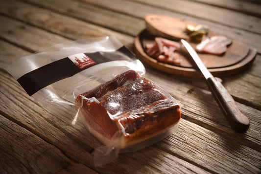 02 | Schwarzwälder Schinken am Stück | 0,5 kg / 1kg